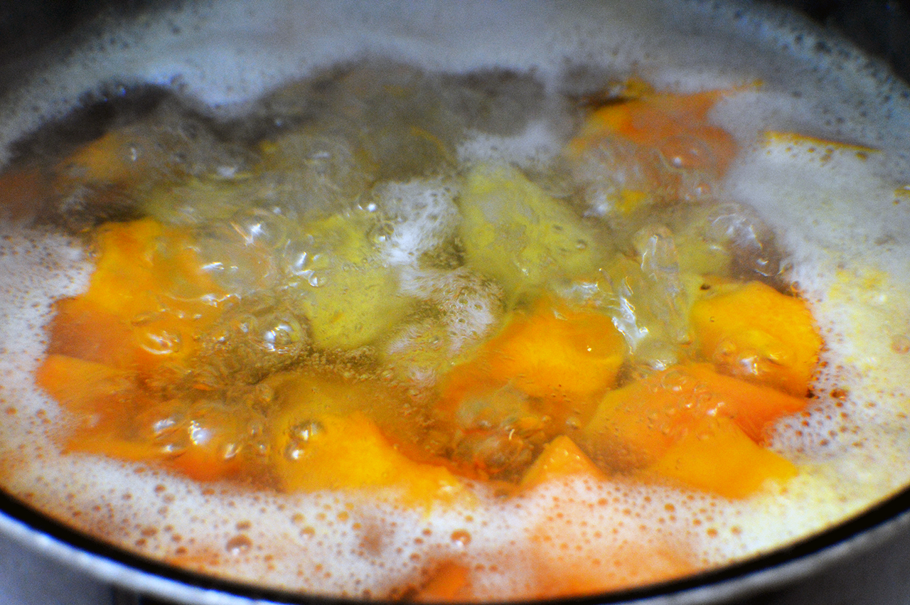 boiling potatoes and squash