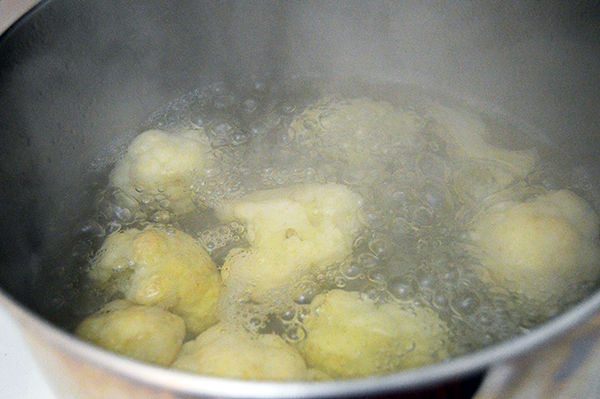 boiled cauliflower
