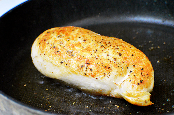 seared chicken on skillet