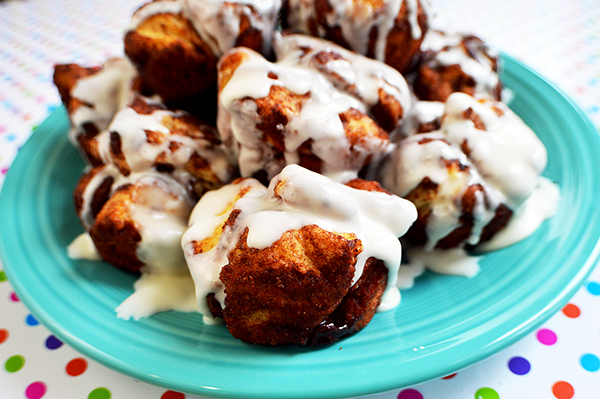 cinnamon bread with glaze