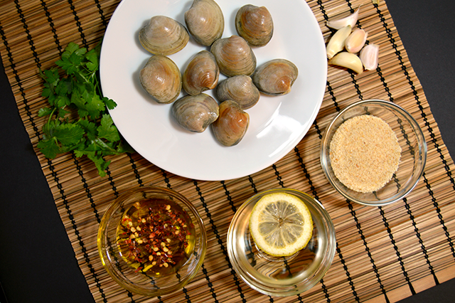 ingredients for garlic clams