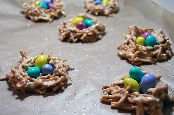 easter egg chow mein nests