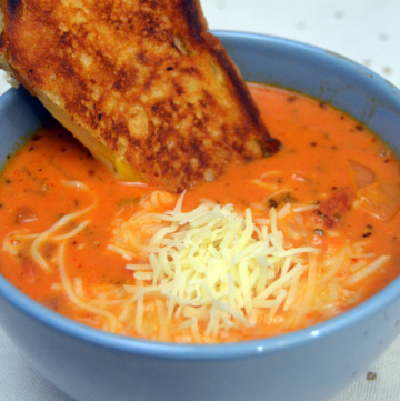grilled-cheese-soup
