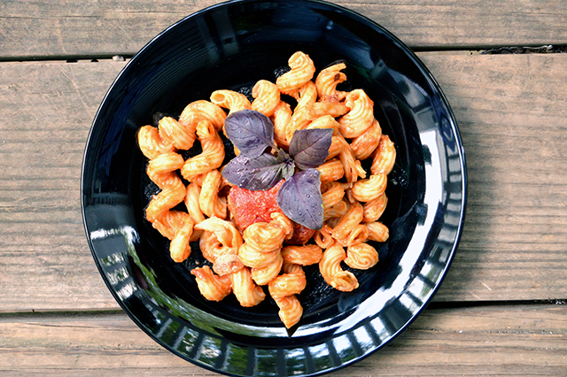 barbecue pasta with purple basil