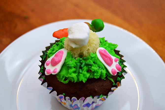 candy bunny butt cupcakes