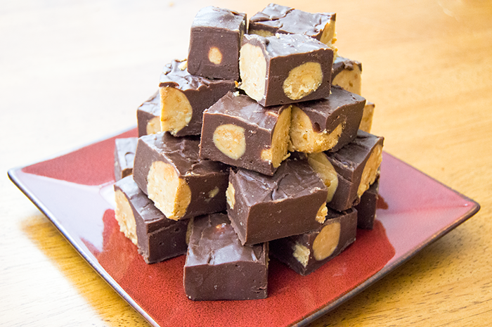 Creamy Peanut Butter Fudge - Barefeet in the Kitchen