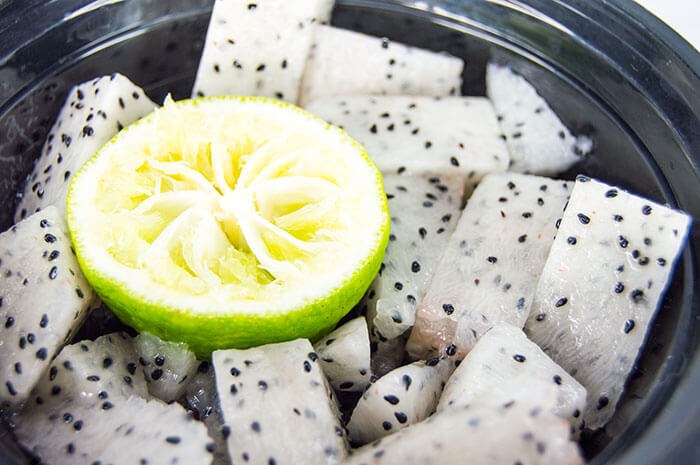 dragon fruit with lime