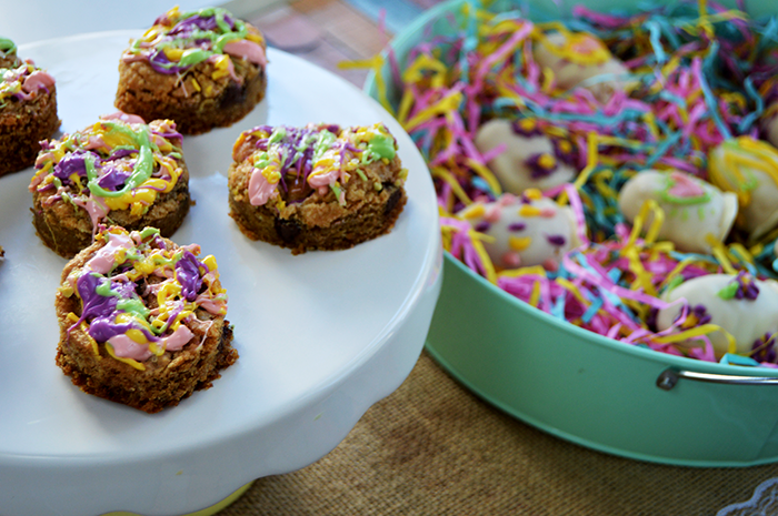 cut egg blondies