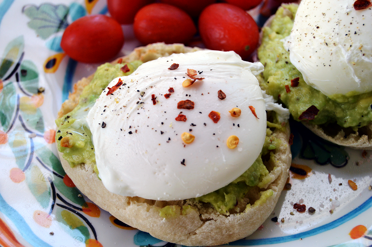 eggs on avocado toast