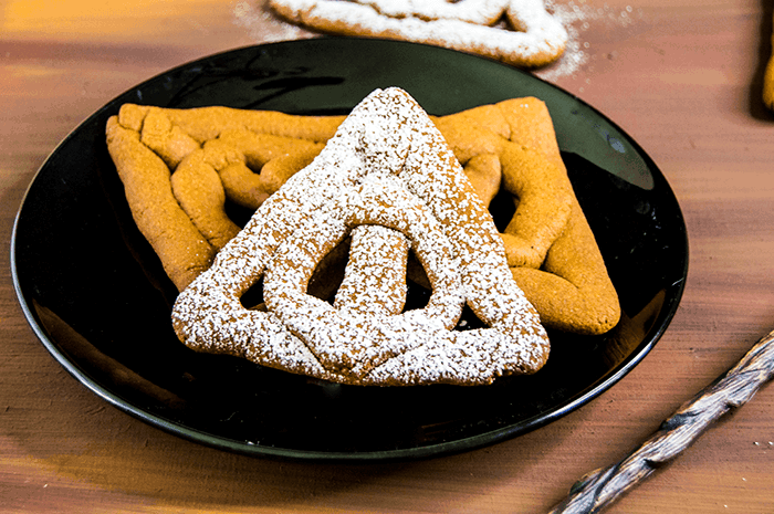 harry potter ginger snap hallows cookies