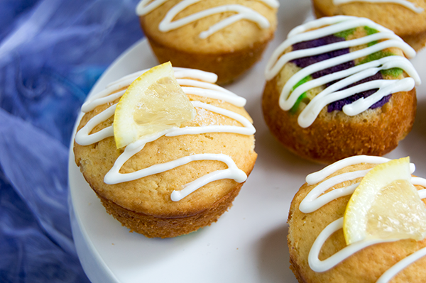 cupcakes with lemon drizzle