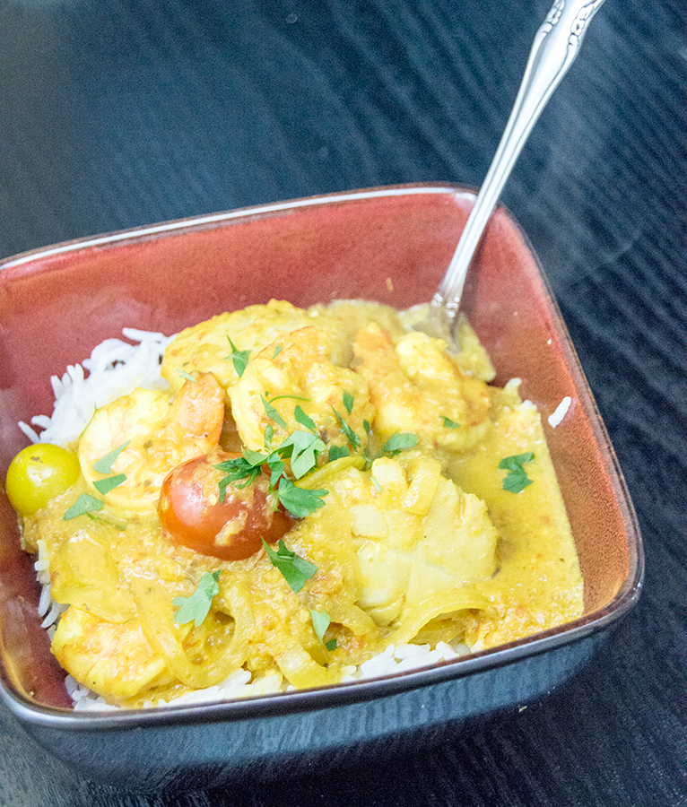 steaming shrimp curry