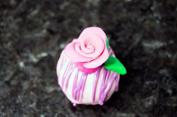 valentines truffle with flowers