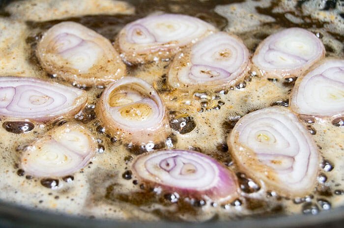 sauting shallots