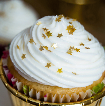 edible glitter cupcakes