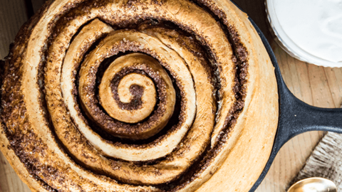 giant cinnamon roll recipe