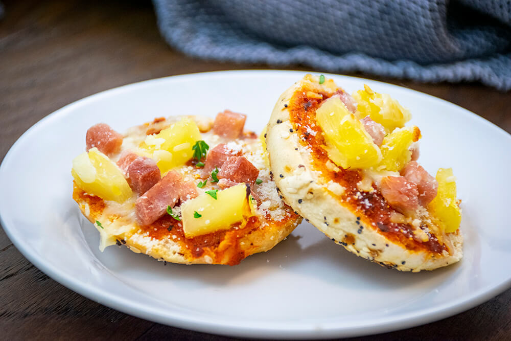 Pizza Bagels For Adults - The Starving Chef