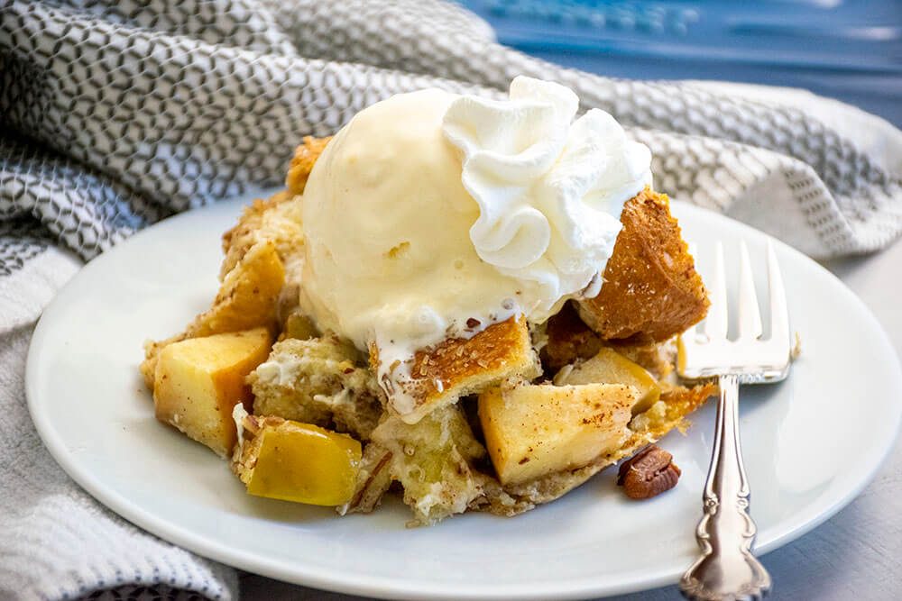 apple cinnamon french toast