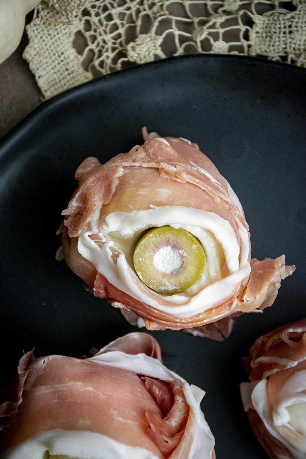 Prosciutto Eyeballs Halloween Recipe - The Starving Chef