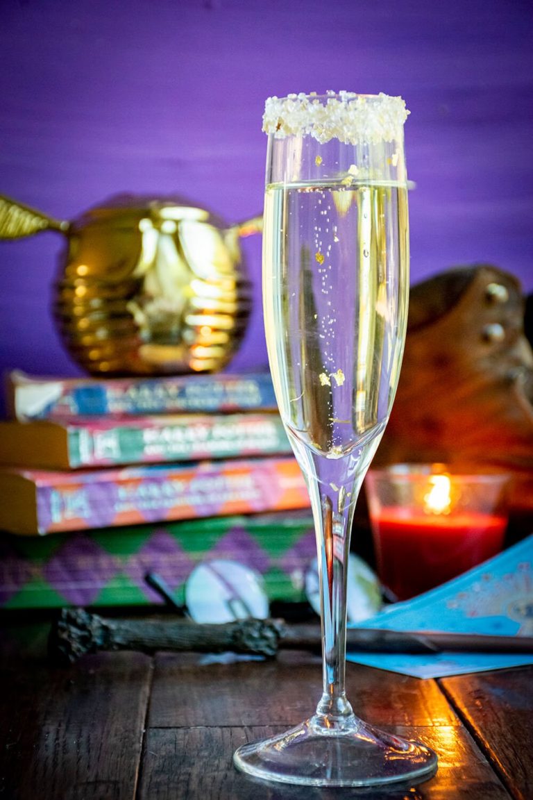 Golden Snitch Champagne | Harry Potter Inspired Cocktails