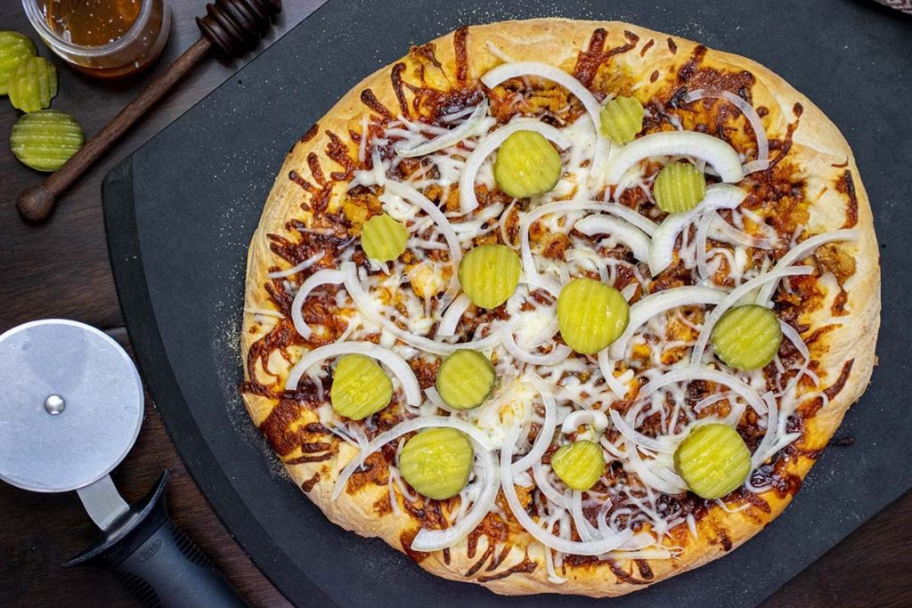 nashville hot chicken pizza