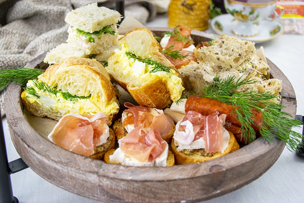 How to make an afternoon tea snack board! ❤️ #british