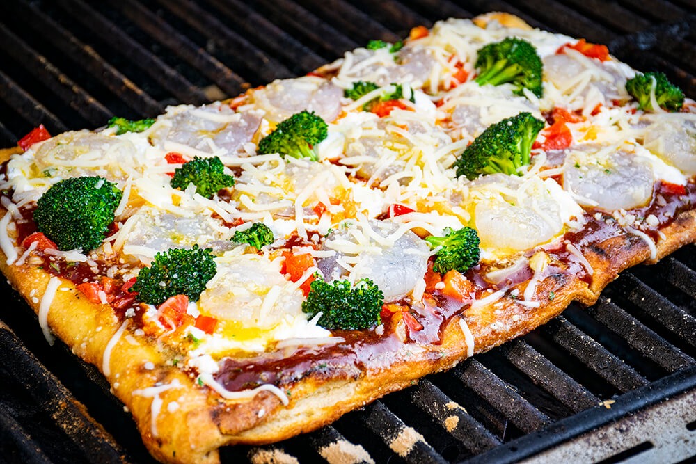 Make Your Own Grilled Flatbread on Your Outdoor BBQ in Minutes