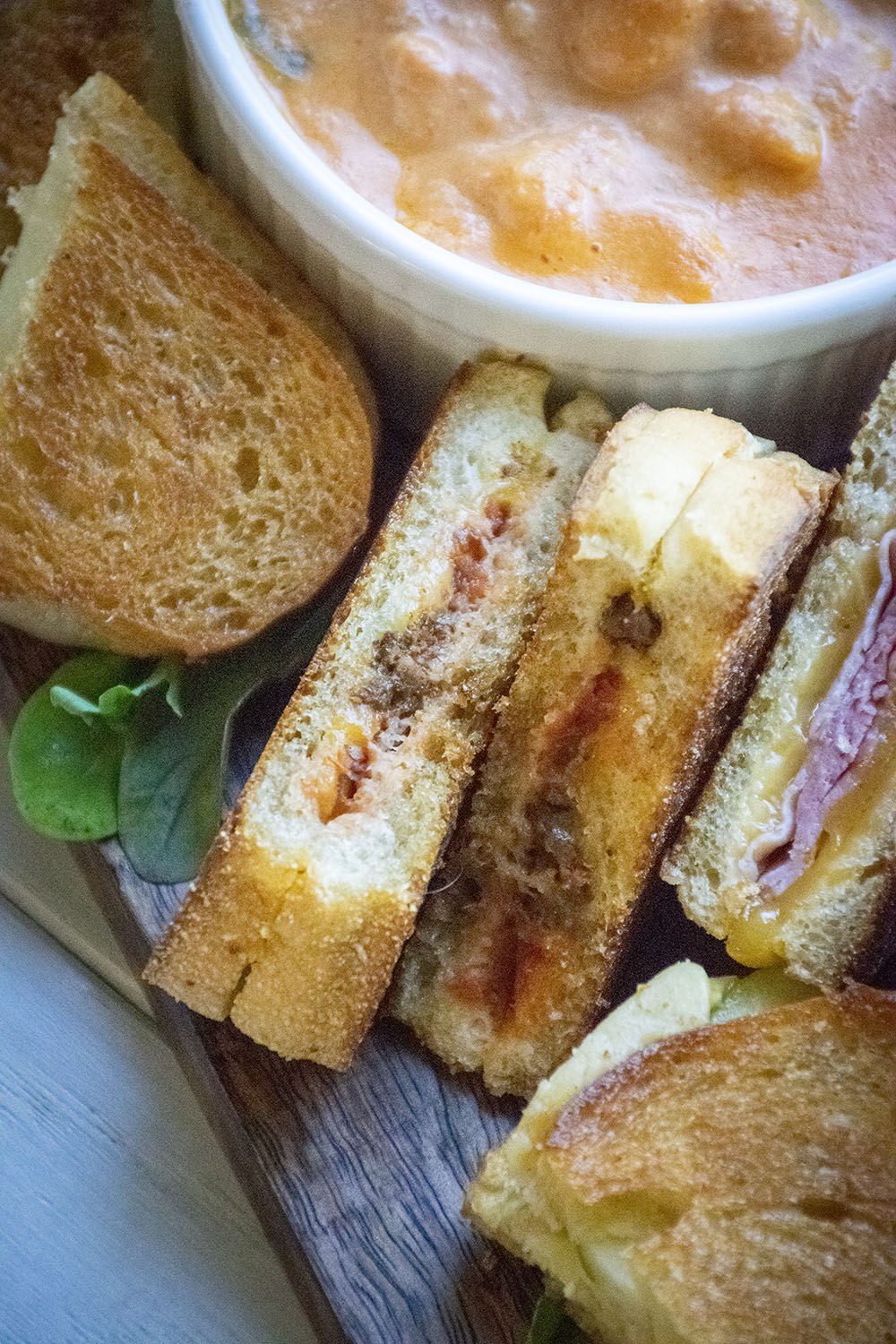 I tried out a grilled cheese toaster sleeve. Boar's Head yellow American on  potato bread. : r/grilledcheese