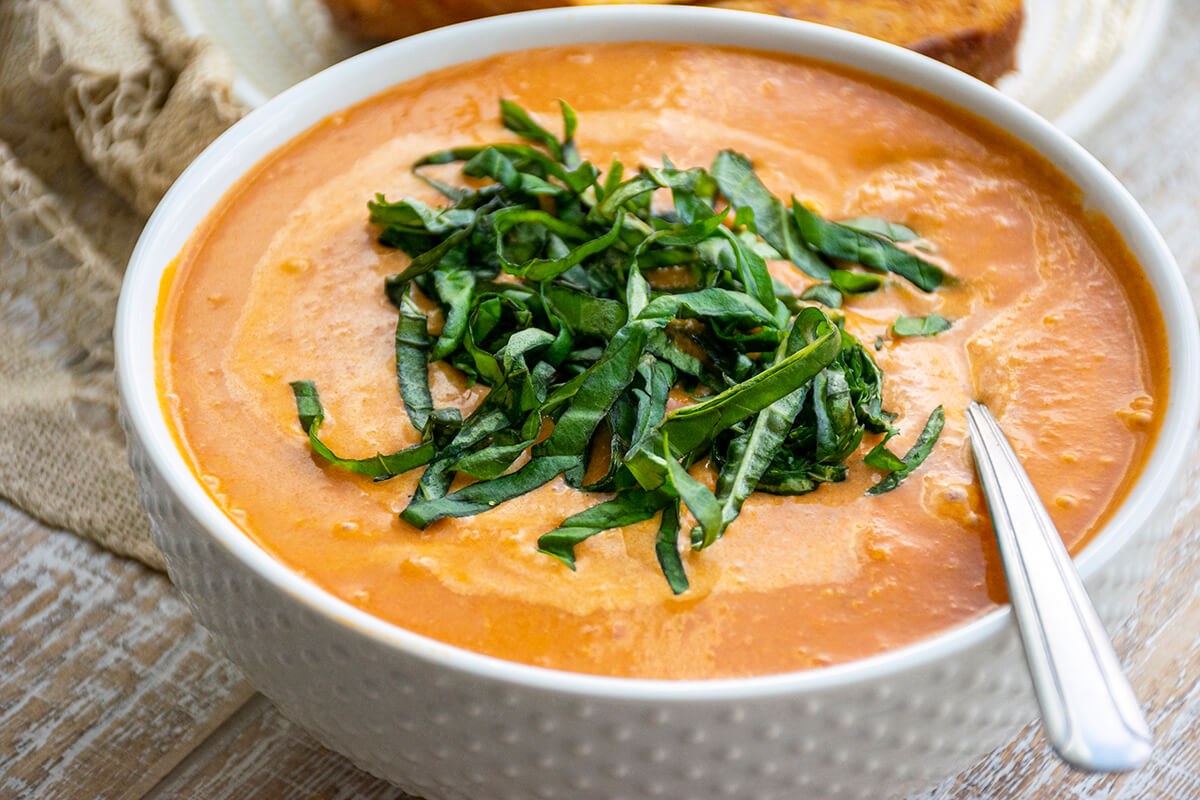 creamy tomato basil soup