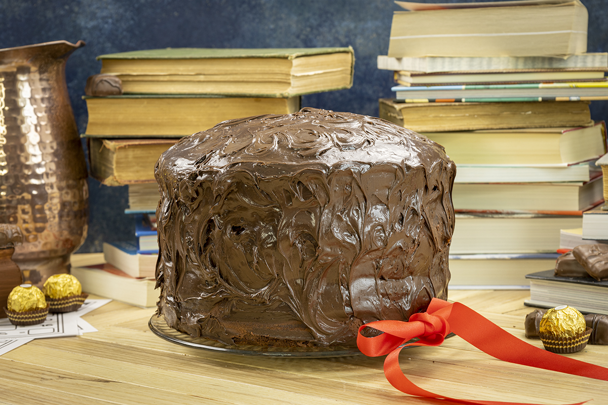 Matilda inspired Chocolate Cake || Bruce Bogtrotter's cake - YouTube