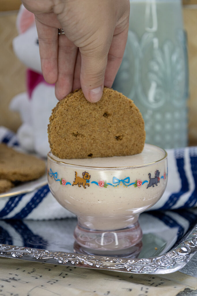 roqueforts cookie from aristocats