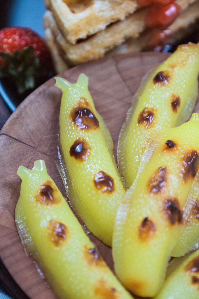 diy banana slugs from coraline