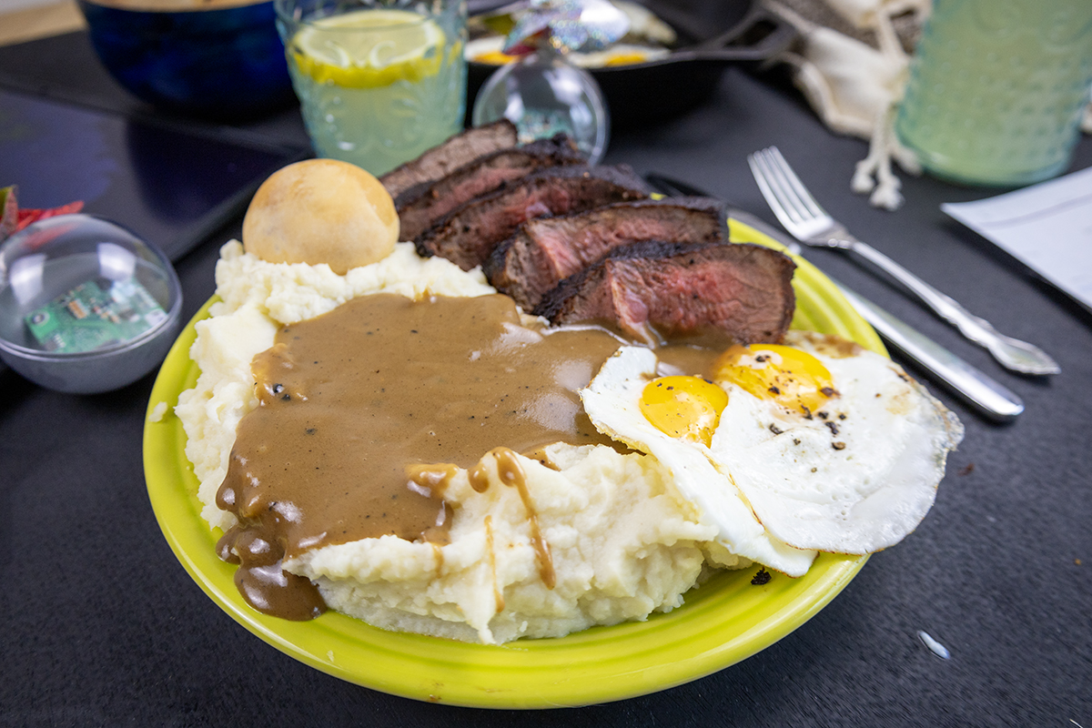 Twister Inspired Steak And Eggs With Homemade Gravy The Starving Chef