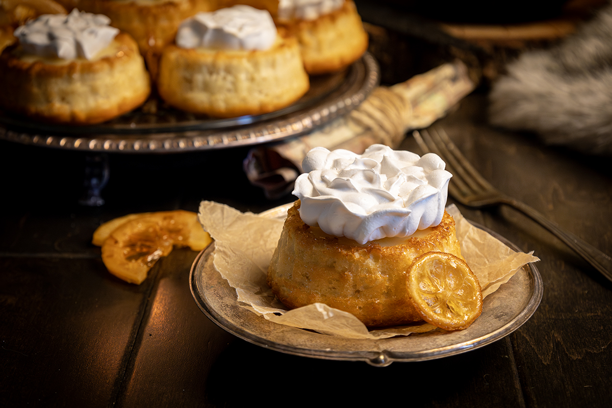 Sansa's Lemon Cakes | Game of Thrones Inspired Recipes